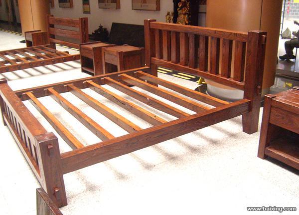 淄博富裕祥老榆木家具厂家销售老榆木沙发,床,橱柜等